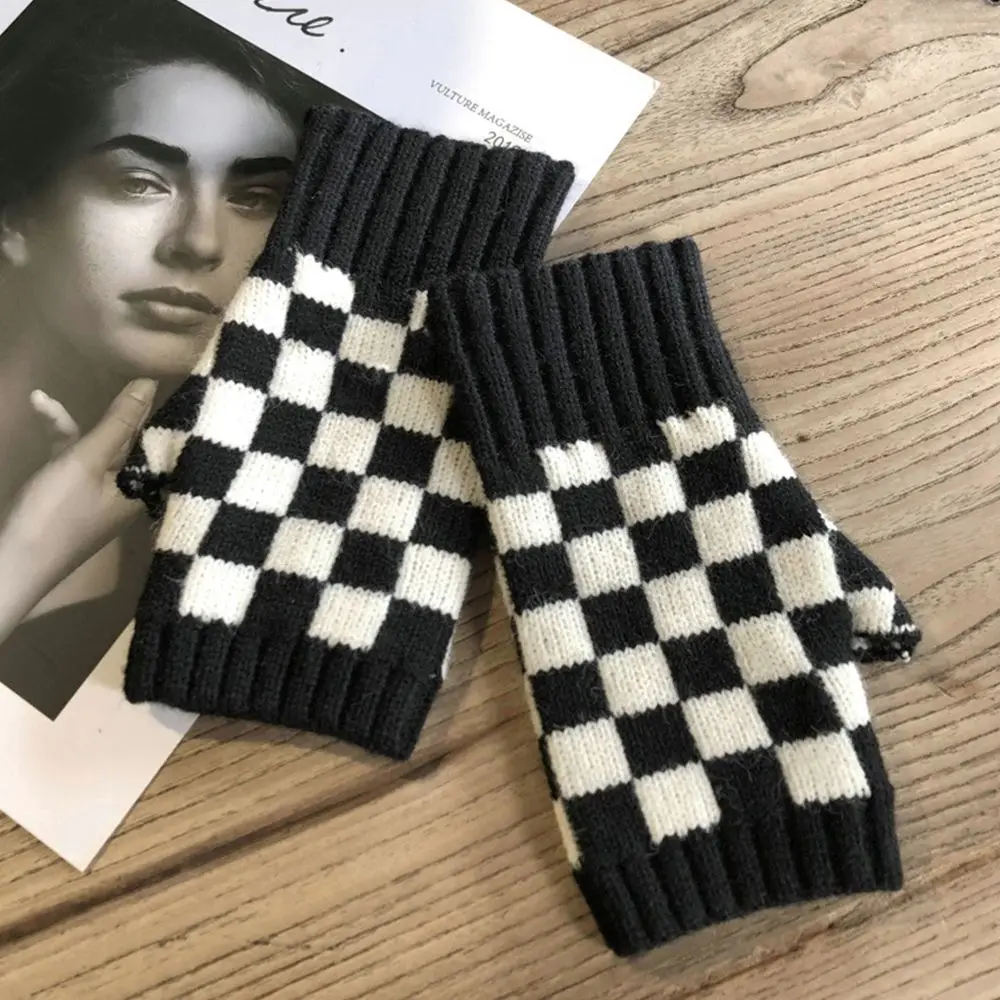 Warme Volwassen Houndstooth Dambord Rijden Winter En Herfst Vrouwen Handschoenen Breien Halve Vingers Handschoenen Koreaanse Stijl Wanten