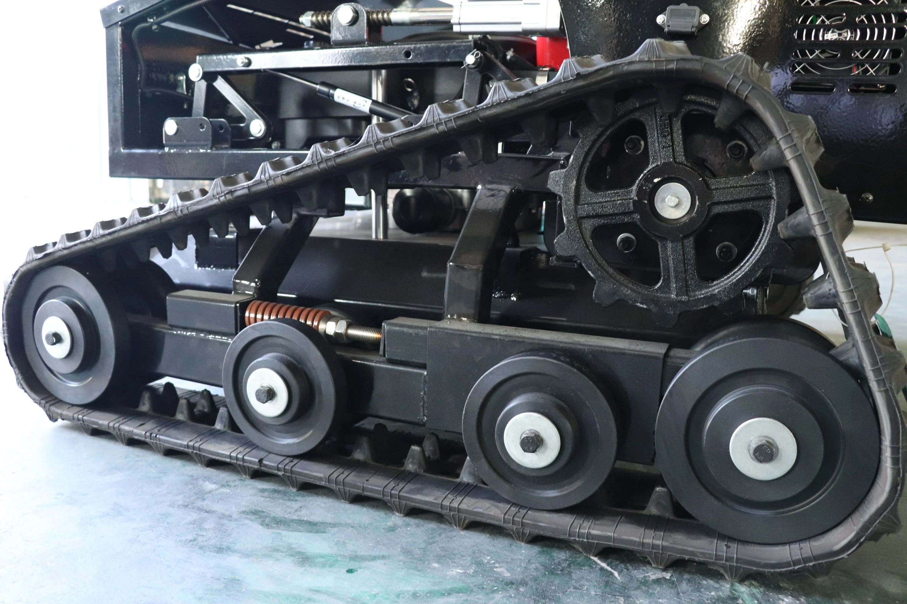 2025 Hot Selling Premium Cordless Lawn Mowers Not Quality Unbeatable Export Prices Mow down Costs DIY Grade 800mm Roller Skate - view 6