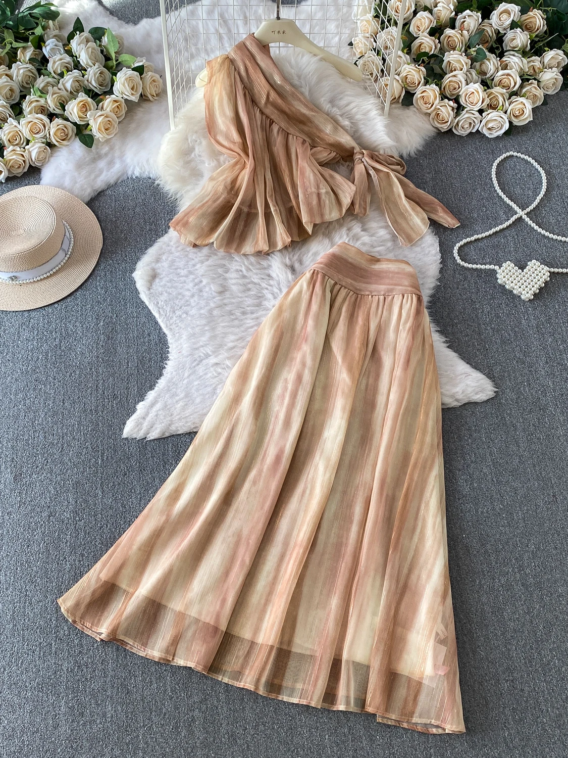 

Elegant Goddess Style Sequin Chiffon Belted Shoulder Bridesmaid Outfit Two Piece Set Summer Workwear High Waist Skirt