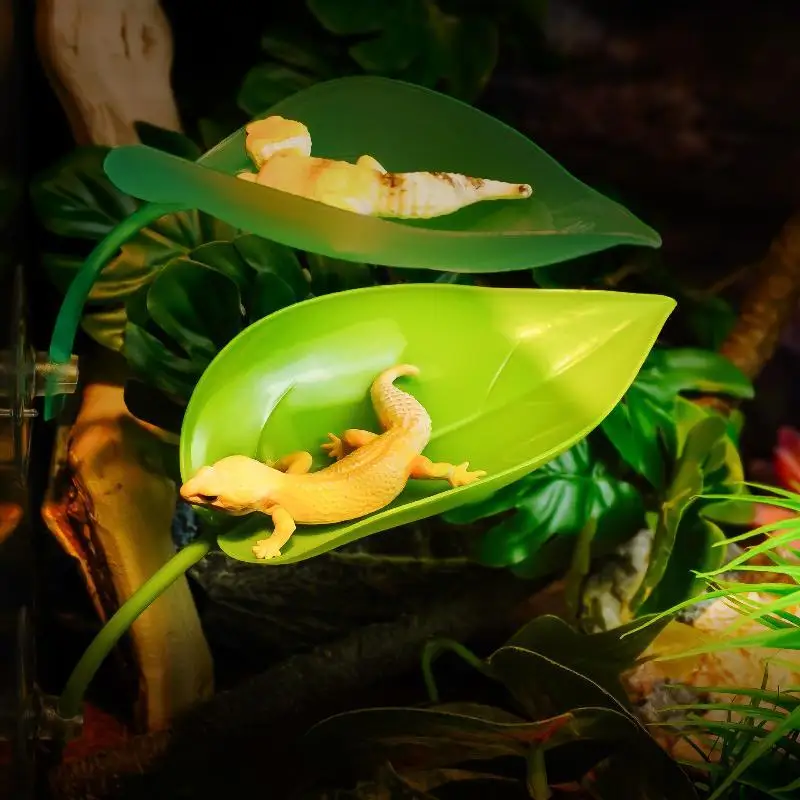 Frog Habitat Suction Cup Reptile Basking Terrace with Simulated Leaves for Aquarium Terrarium Lizard Gecko Rest Spot