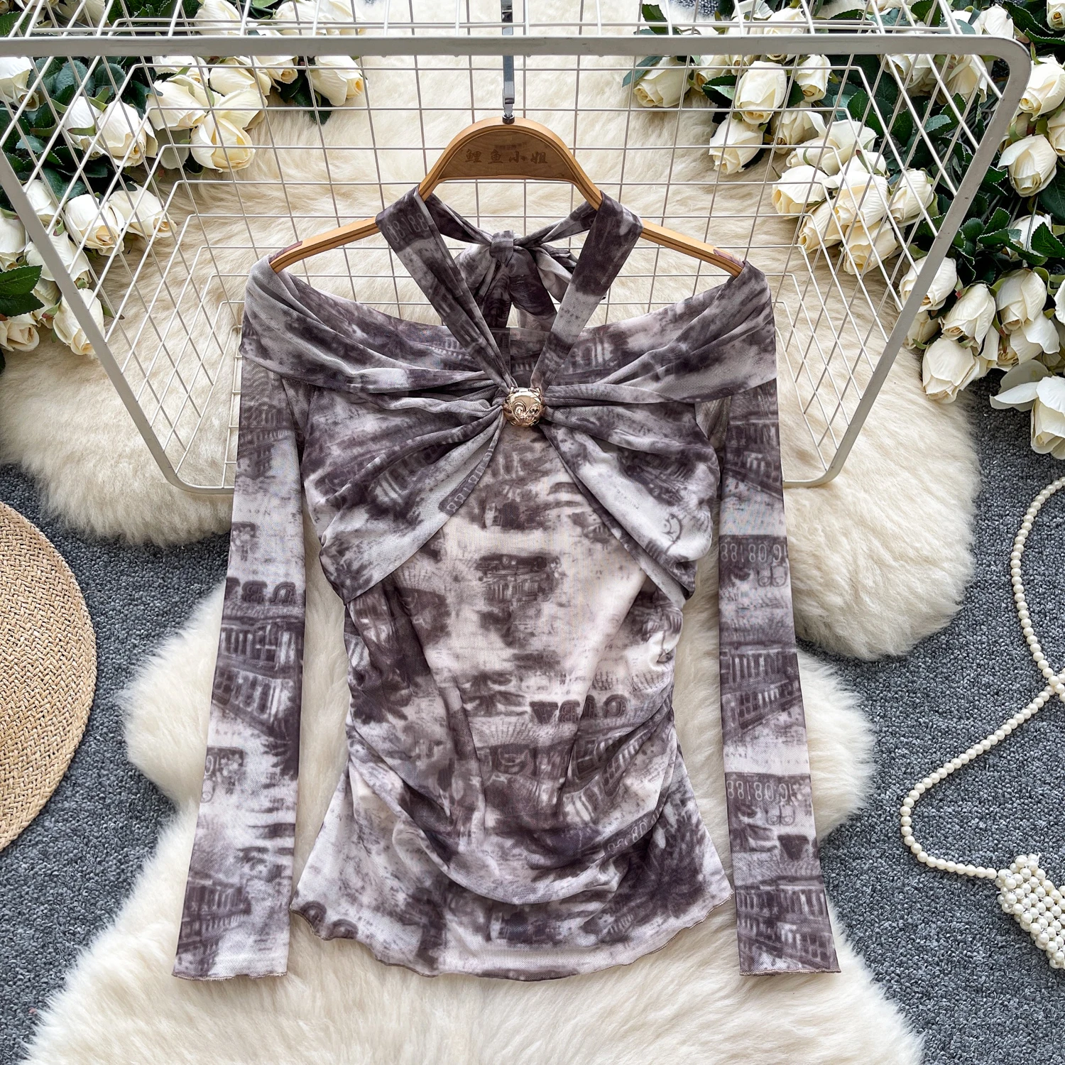 

Женские зимние топы с принтом, рубашки с узлом, футболки, женские модные праздничные топы с разрезом на шее, шикарные топы в готическом стиле, в стиле панк, вечерние топы для ночного клуба