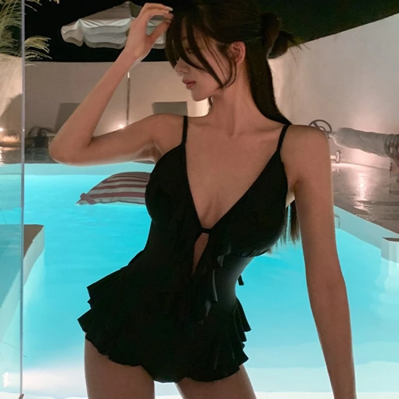 

Новинка 2025, женский цельный купальник с контролем живота, для похудения, стиль Pure Desire, сексуальный ремень на тонких бретельках для пляжа и горячих источников