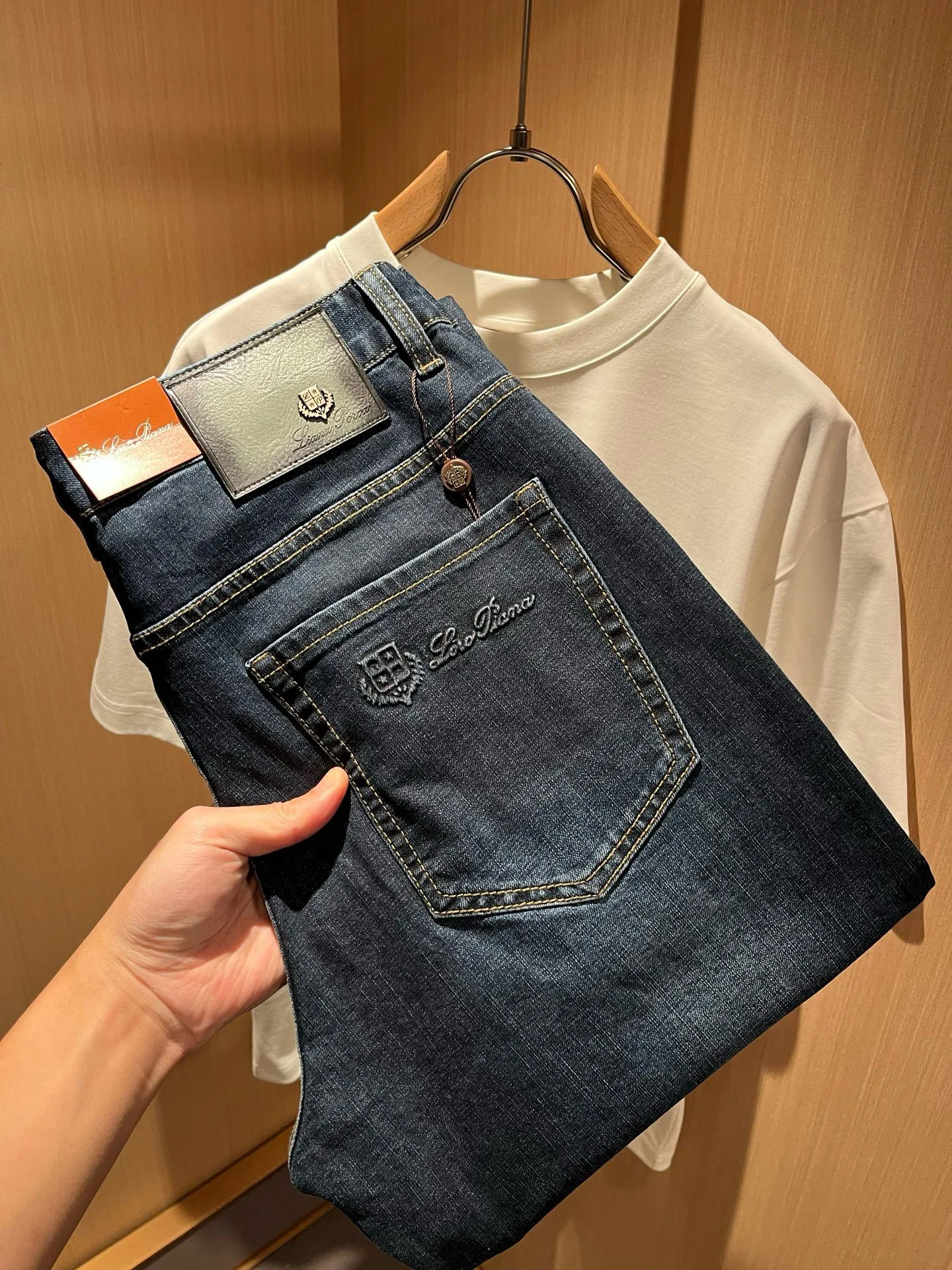 

Faionable Waed Blue Micro Stretch Casual Loose Straight Leg Men's Jeans Spring Summer New Arrival Breathable Classic Sle