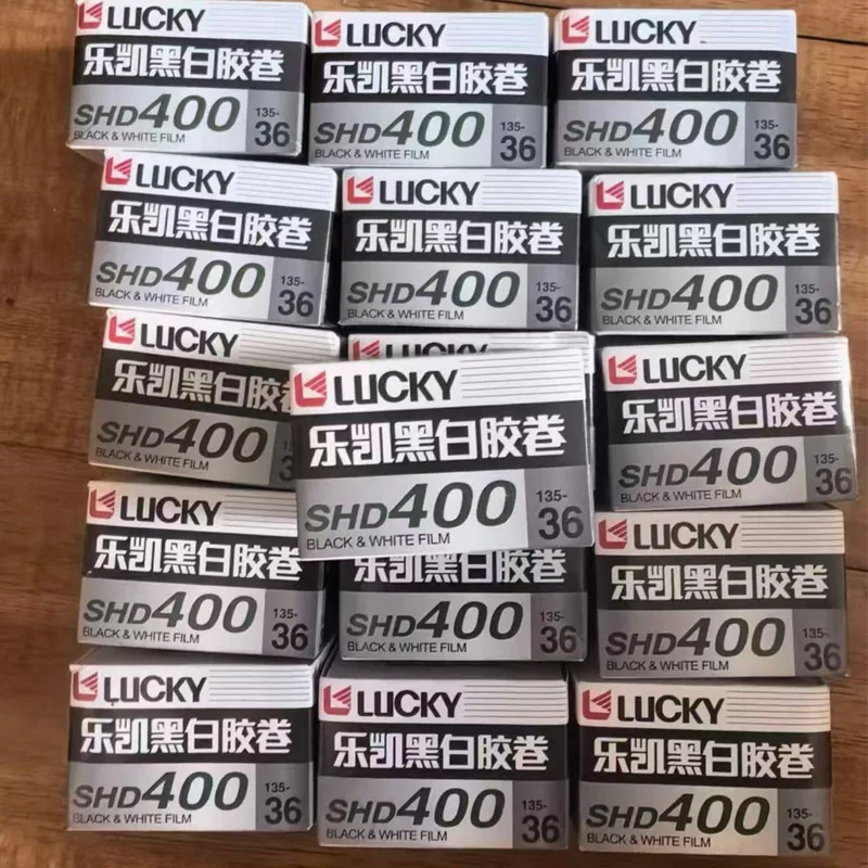 Classic 135 Film CHINA LUCKY SHD 400 Black And White Film 36 Sheets For Kodak Fuji 35mm Film Camera DX Code ISO 400 Exposure
