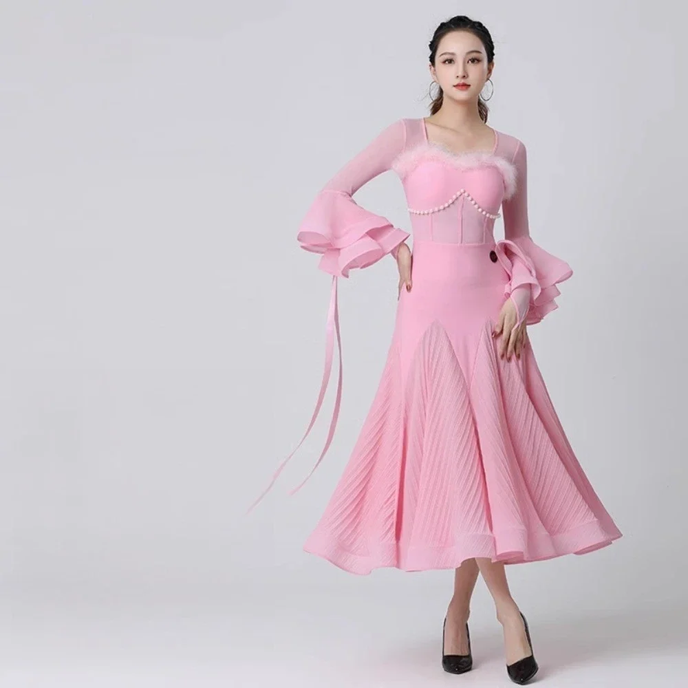 Top da ballo moderno fluido senza maniche a collo alto MY864 Costume da valzer di ballo latino di danza standard nazionale rosso vino