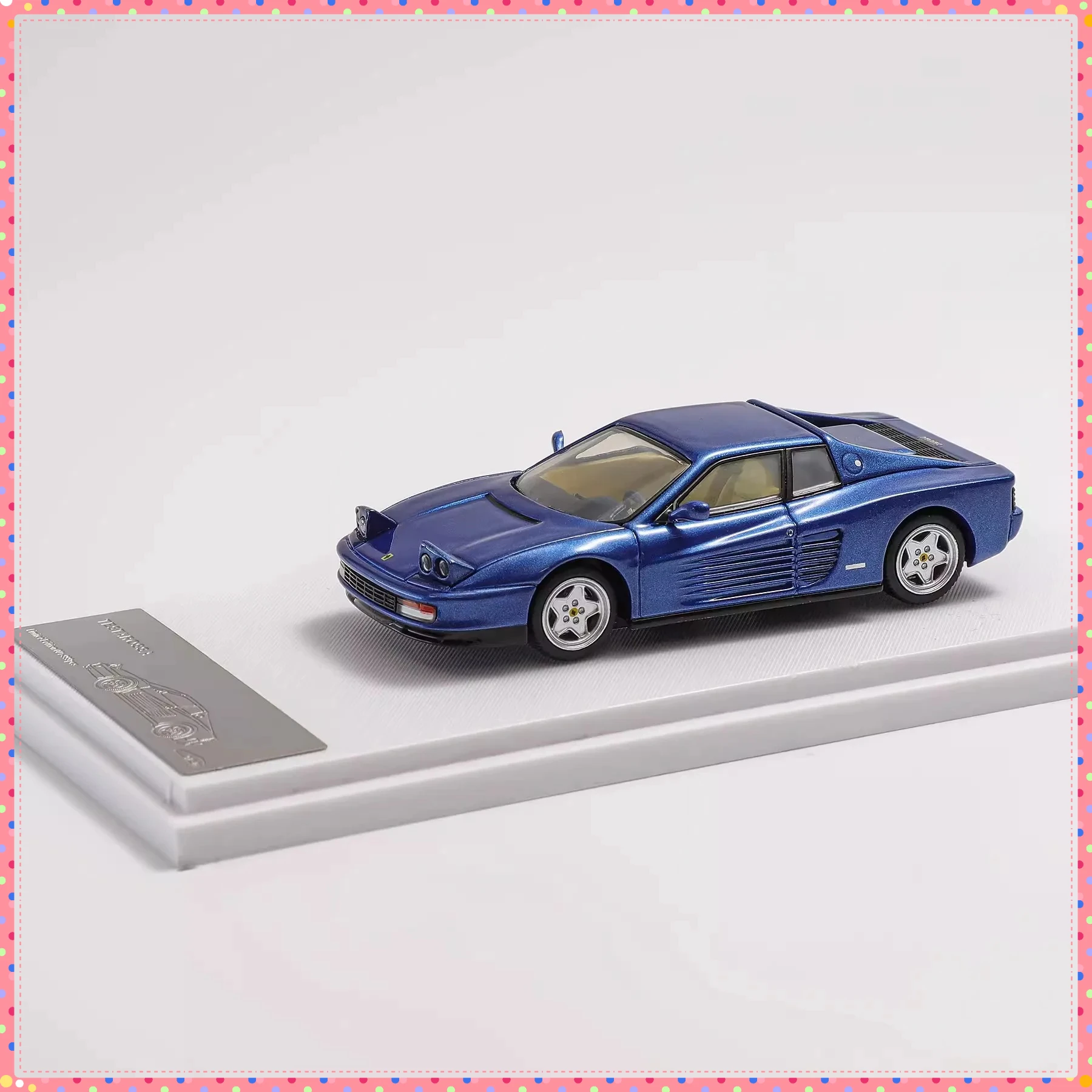 Diecast XF  Alloy 1: 64 1988 Testarossa Retro Luxury Sports Car Standing Lamp Edition Car Model Holiday Gifts Toys