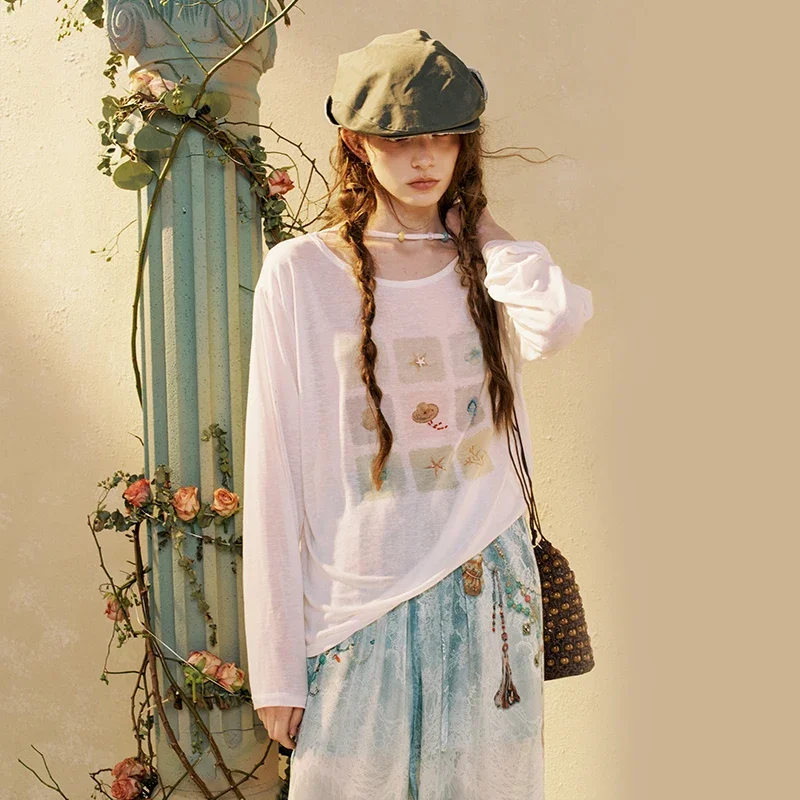 ELFSACK Long Sleeve Graphic T-shirt with Sea-themed Grid PrintLoose Casual White Tee for Everyday Wear