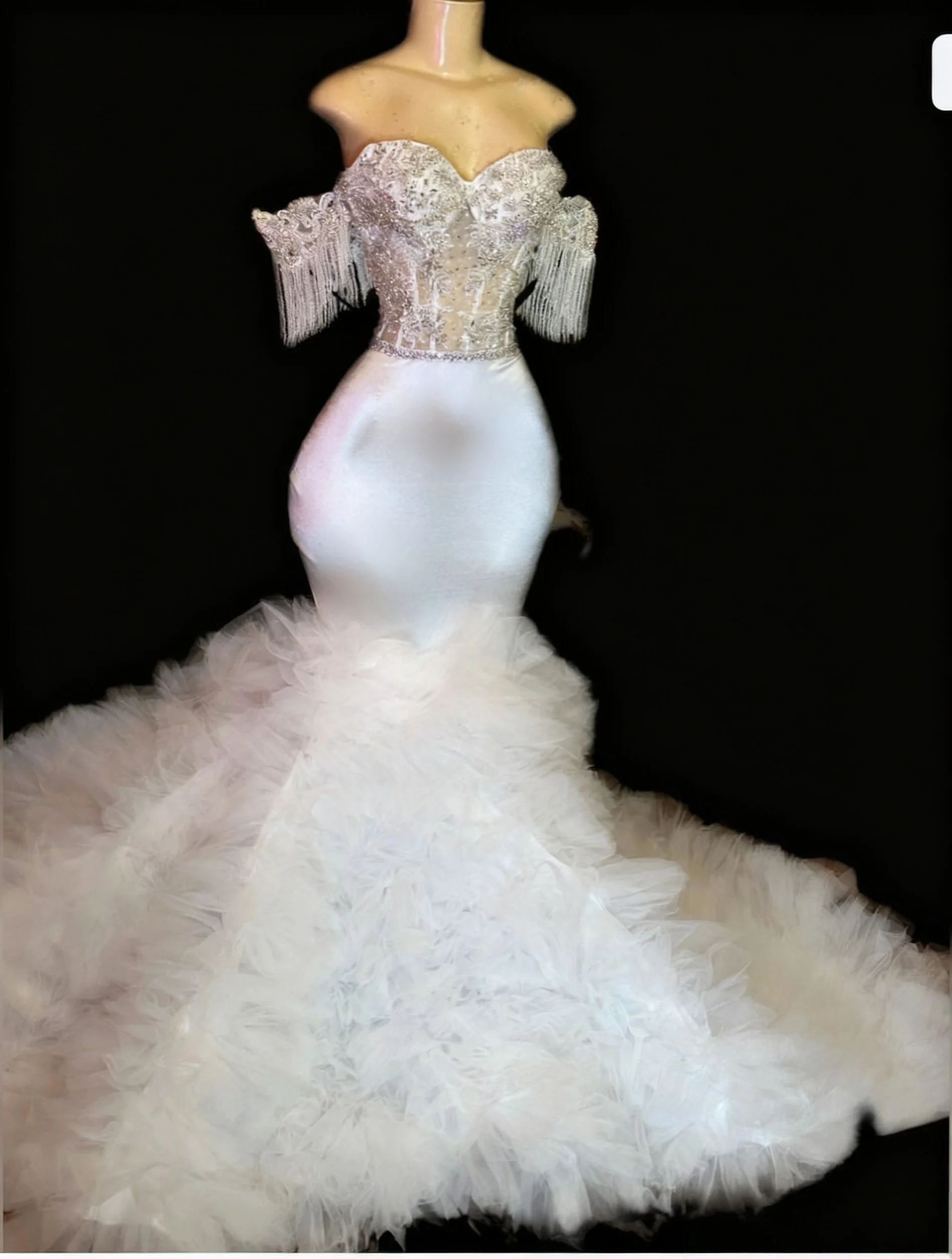 

White Crystal Beaded Prom Dresses Long for Women 2026 Lace Appliques Tassel Off the Shoulder Formal Evening Gowns Customized