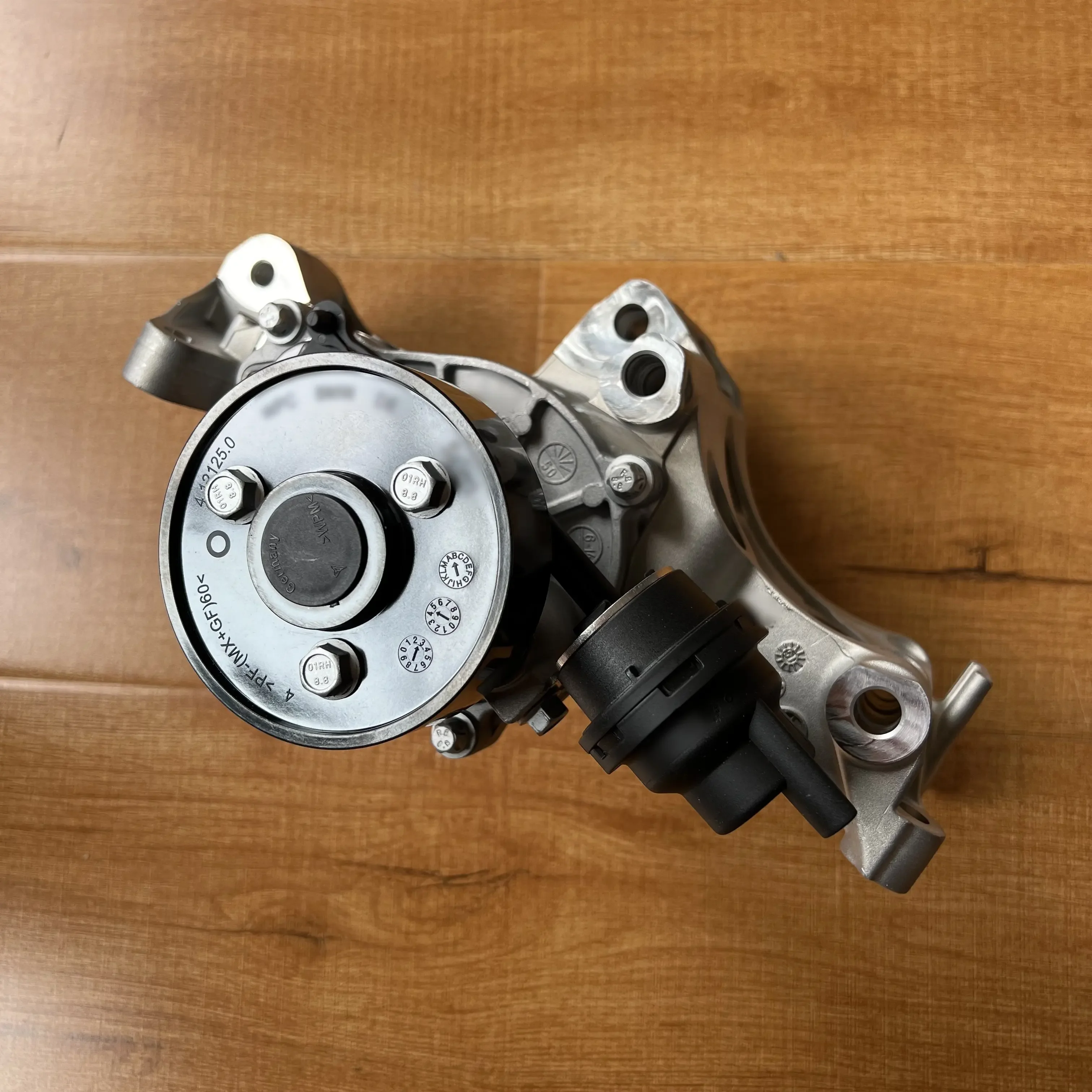 Water Pump 11517644809 11518638026 for B48 F30 F35 G38 G08 F20 F23 F22 F34 F31 Germany Car