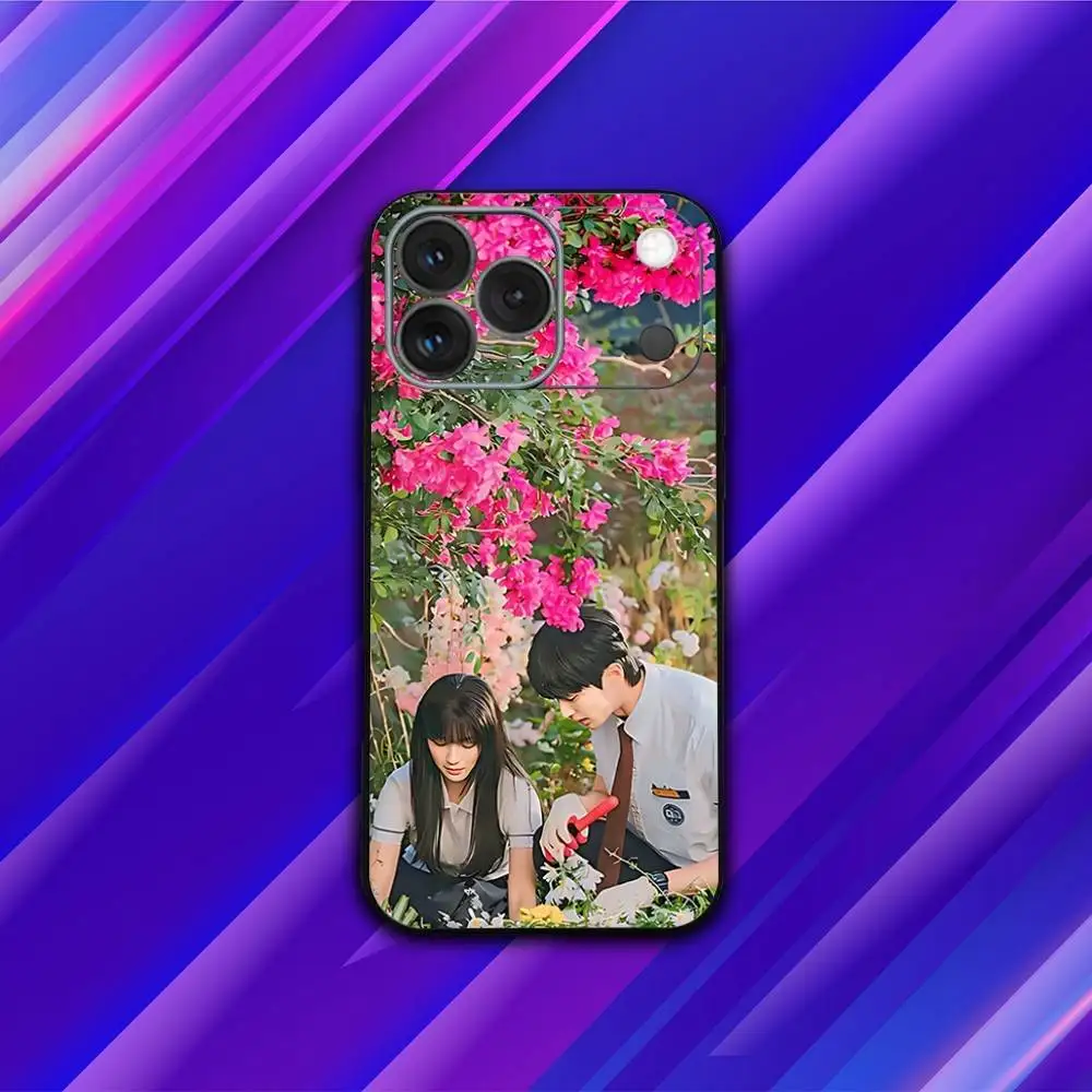 حافظة هاتف L-Lovely TV R-Runner لهاتف iPhone 17,16,15,14,13,12,11,Pro,Max,Plus,X,XS,SE4,E,Mini,Soft Black Case