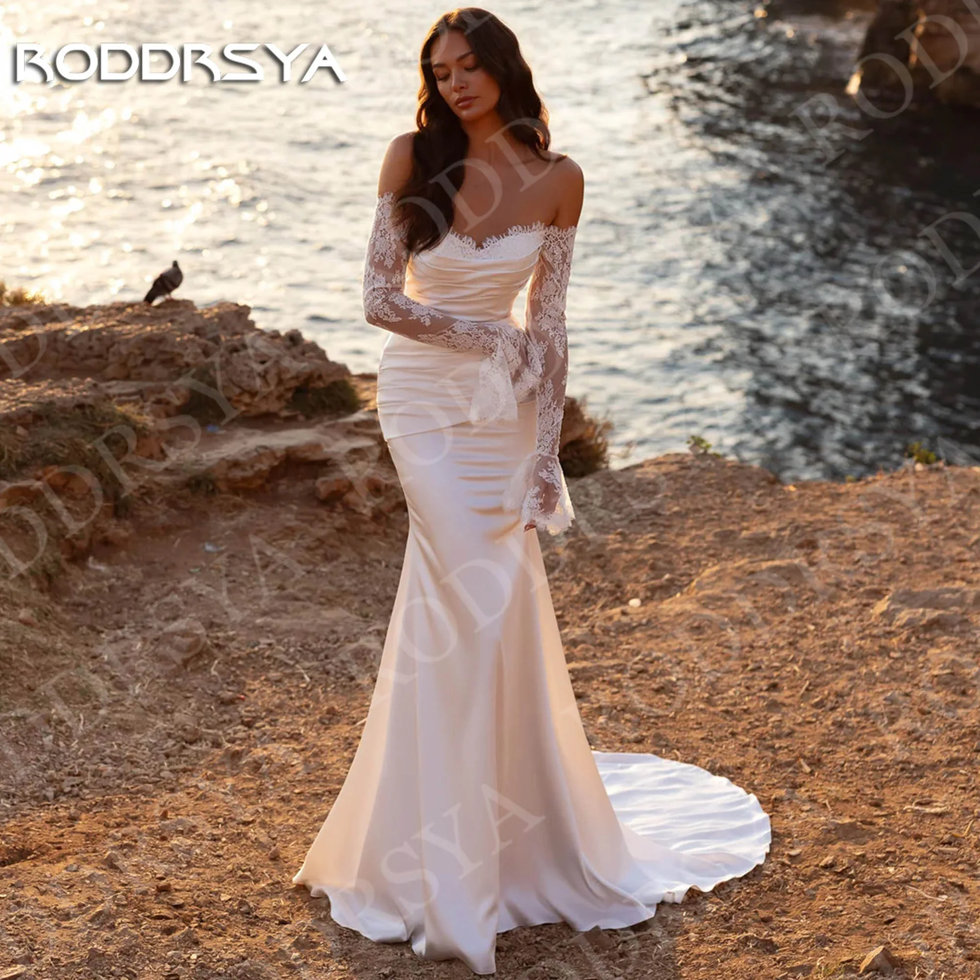 Roddrsya praia vestidos de casamento para mulher fora do ombro renda romântica manga longa sereia cetim vestido de noiva personalizado Vestidos de noiva de praia para mulher fora do ombro renda romântico de manga longa