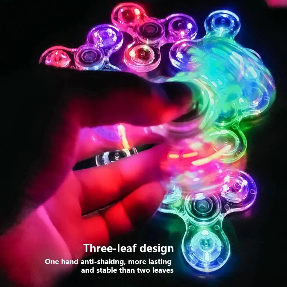 Leuchtende LED-Licht zappeln Spinner Hand Top Spinner leuchtet im Dunkeln Spielzeug Büro Stress abbau Spielzeug Erwachsene und Kinder Spielzeug