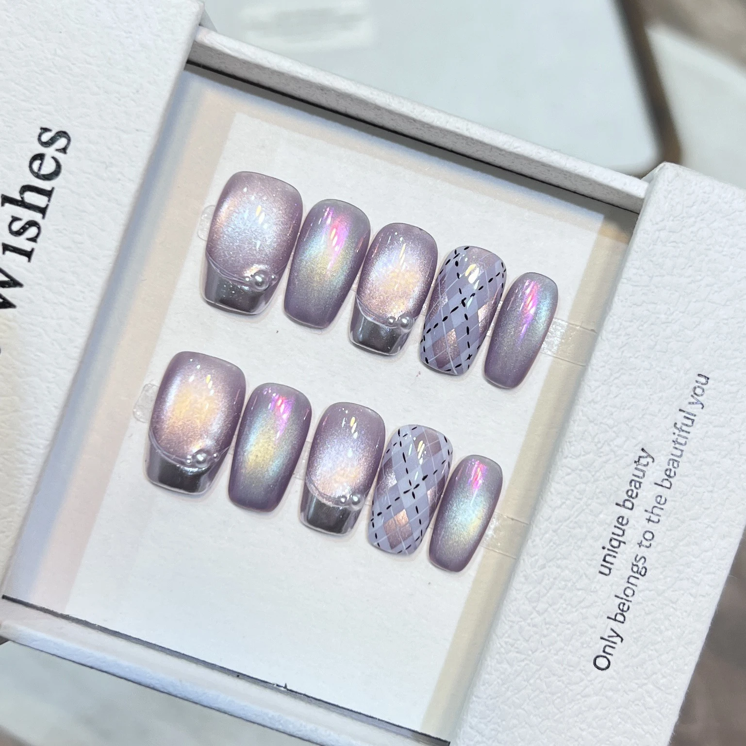 

10PCS Purple Cat Eye Handmade Medium Square Fake Nails Grid Sweet Patterns Silver French Press on Nails Dreamy Nail Tips Art 네일팁