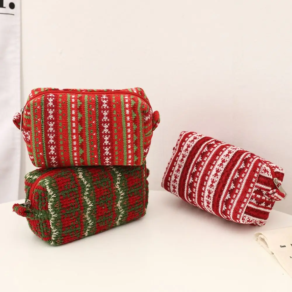 Knitted Fabric Christmas Cosmetics Storage Bag Dirt-proof Girl Heart Christmas Pencil Case Multi Functional Portable