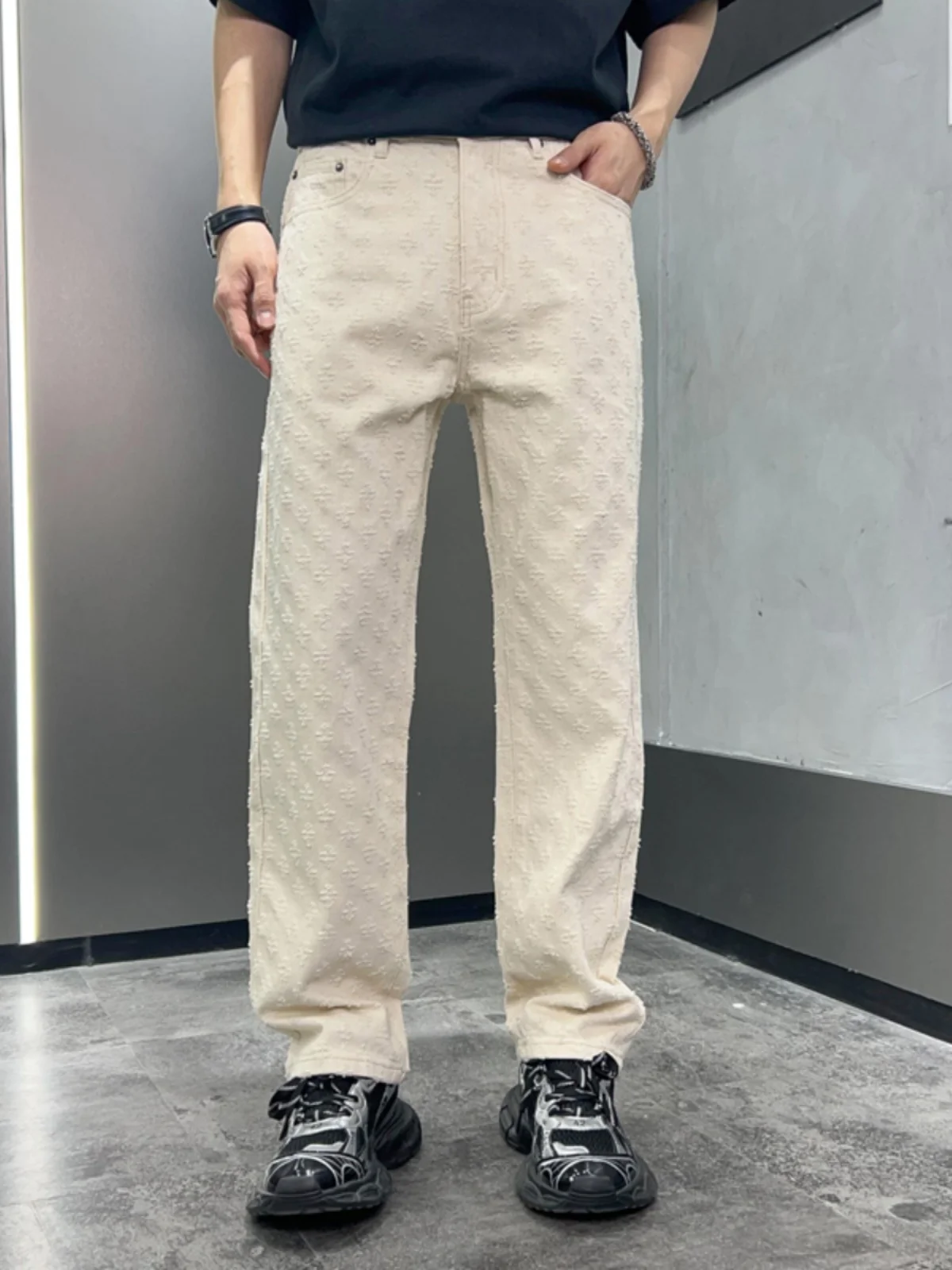 

Модные мужские джинсы с цветочной вышивкой, прямые брюки свободного кроя, универсальная повседневная одежда для весны и осени