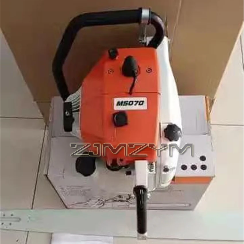 MS070 High-power Logging Saw Professional Wood Cutting Machine Chainsaw 36'' Guide Bar Gasoline Chainsaw 4.8kw/8000rpm 105.7CC