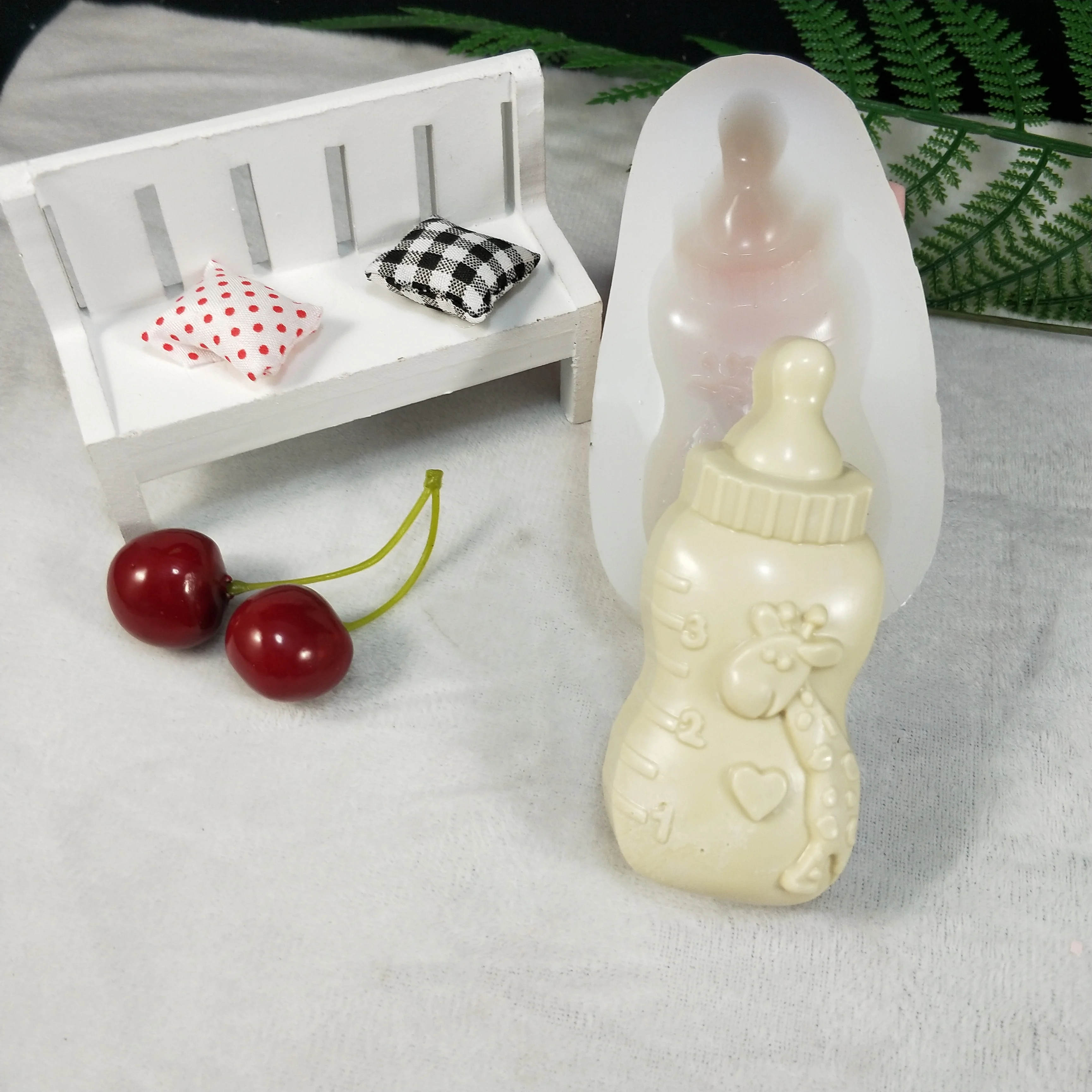 QT0269 PRZY Mold Silicone Feeding Bottle Soap Molds Baby\'s Bottle Gypsum Chocolate Candle Molds Soap Mould Clay Resin