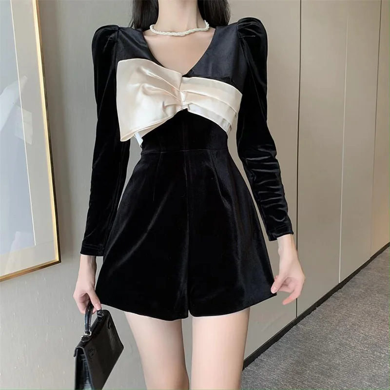 Women's Black Velvet Jumpsuit Long Sleeved Short Romper Bandage Clubwear Slim Fit Casual Party Outfit Jumpsuit Shorts