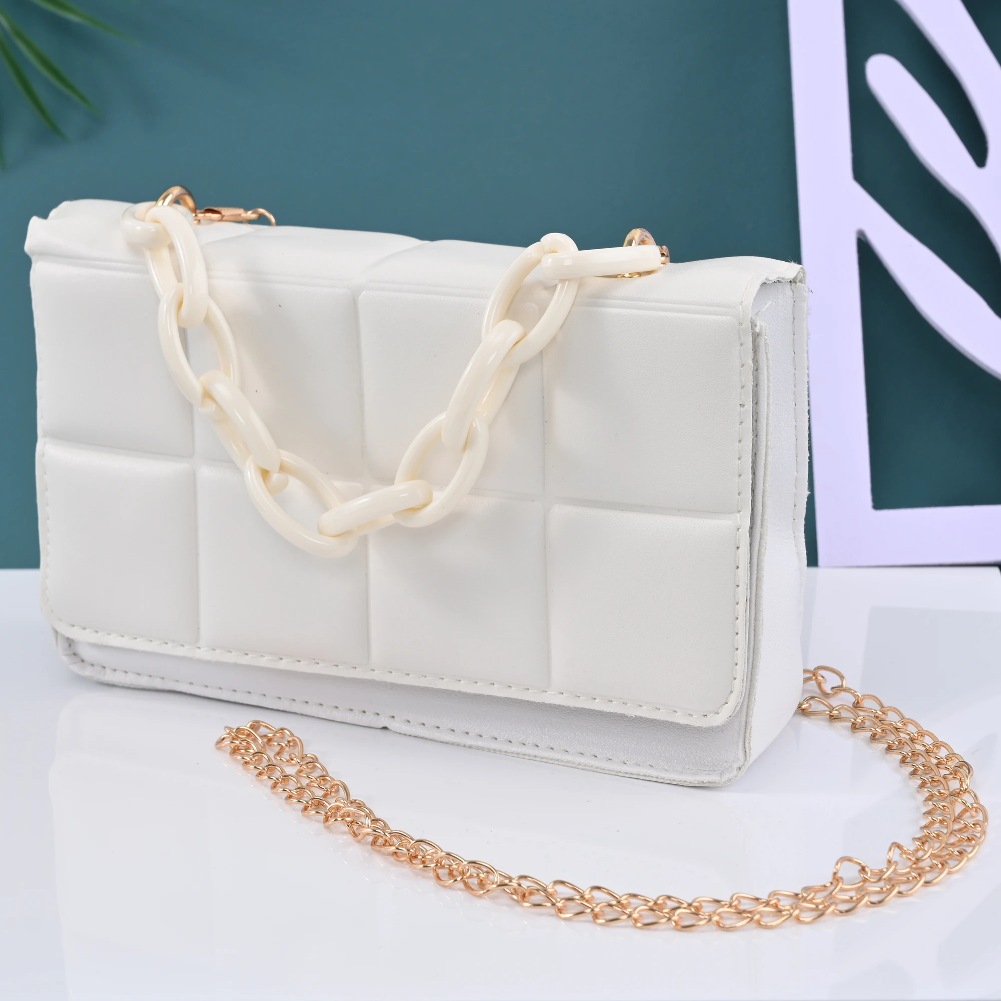 Bolso de hombro de cuero PU para mujer, bandolera con textura de cadena y romboide, tendencia de verano, para teléfono, novedad de 2024