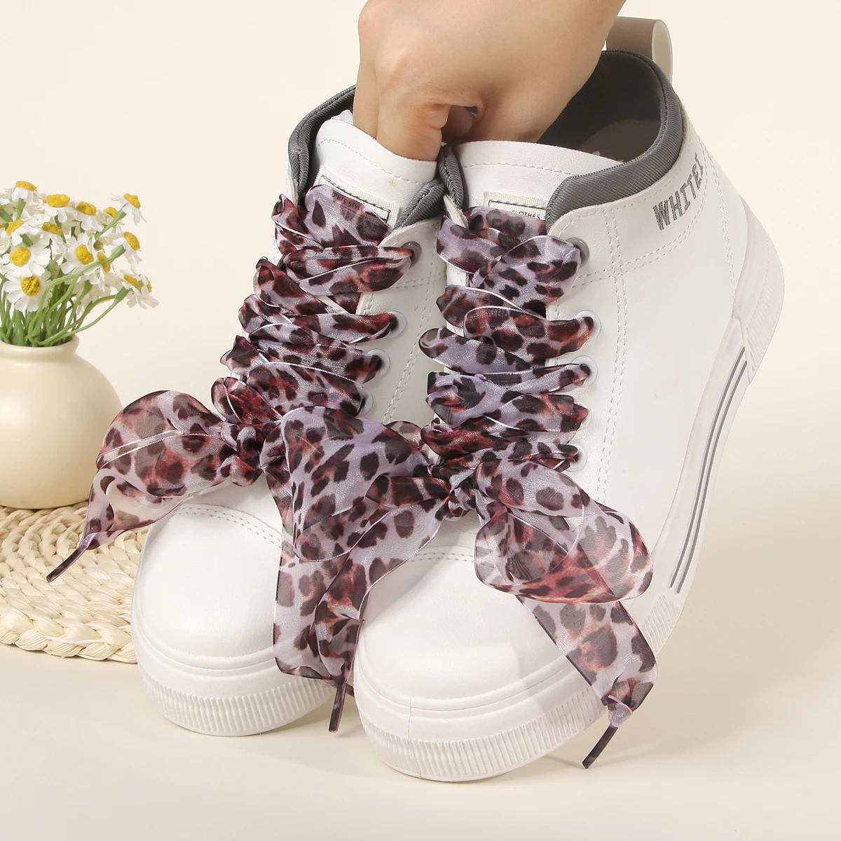 2,5 cm breite flache Schnürsenkel | Leichte Chiffon-Schnürsenkel mit Jacquard-Muster | Sportschuhbänder für Männer und Frauen – Detail 4