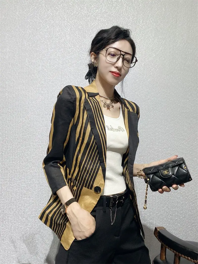 3-A70  European goods 2024 spring new striped suit jacket for women fashionable lighy stylish comfortable age-reducing small sui