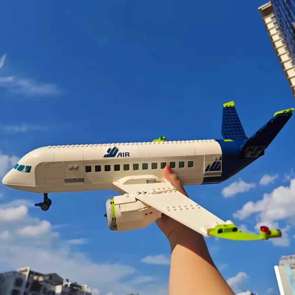 

2025 New In-stock 913PCS urban passenger plane compatible with 60367 building block brick model set assembly children's toy gift
