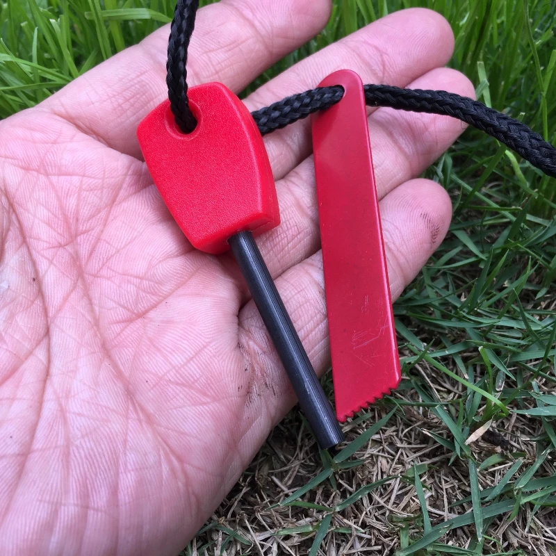 أداة إشعال النار الصغيرة الجدي - مراجعة Fire Starter Waterproof وسعره