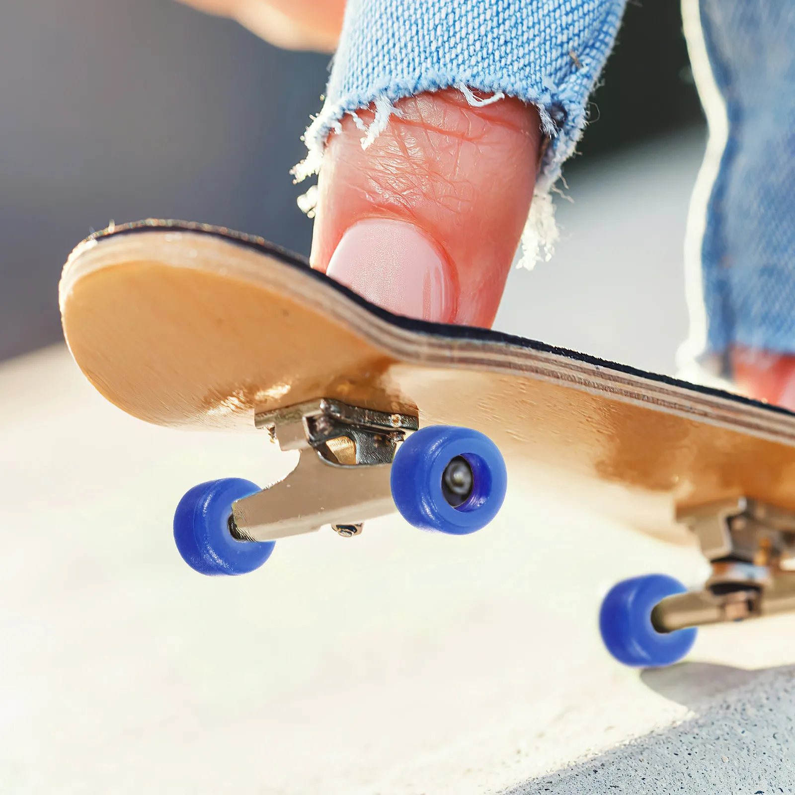 

4pcs Finger Skate Roller Stainless Steel Portable Fingertip For Kids Stress Relief Handmade Keychain Durable Plaything