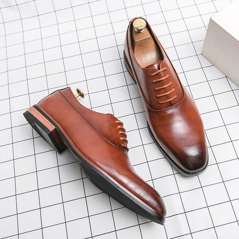 Luxury Men Gentleman Office Casual Shoes 2023 Fashion High Quality Male Pointed Oxford Wedding Leather Dress Shoes