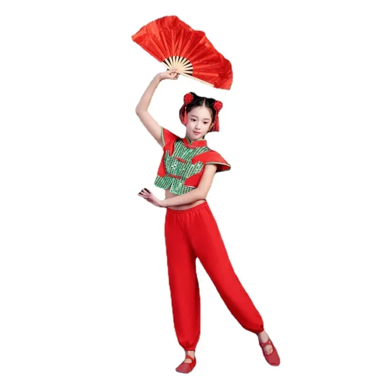 Chiński taniec ludowy nowoczesne kostiumy Hanfu dziewczęta chłopcy narodowy strój do tańca Yangko klasyczny czerwony bęben w talii kwadratowy kostium taneczny