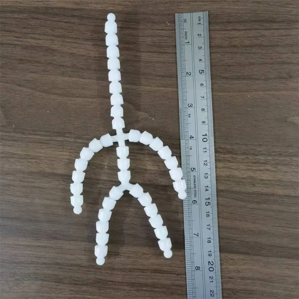 Versione sonora Bambole Scheletro congiunto Presa a sfera Scheletro di bambola in cotone mobile con suono Scheletro di bambola di peluche bianco Materiale fai da te