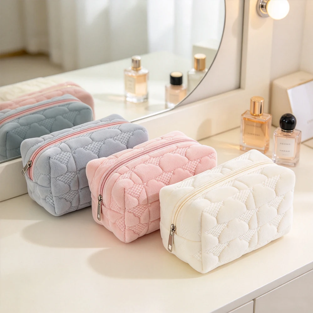New Style Ins Pillow-Shaped Pencil Case, High Aesthetic Value, Super Large Capacity, School Pencil Case for Storing Stationery