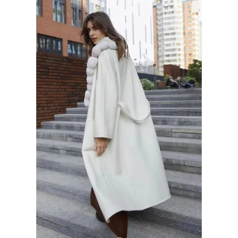 Cappotti di lana da donna Cappotto di vero cashmere con colletto di coniglio Cappotti lunghi bianchi da donna Nuovo arrivo