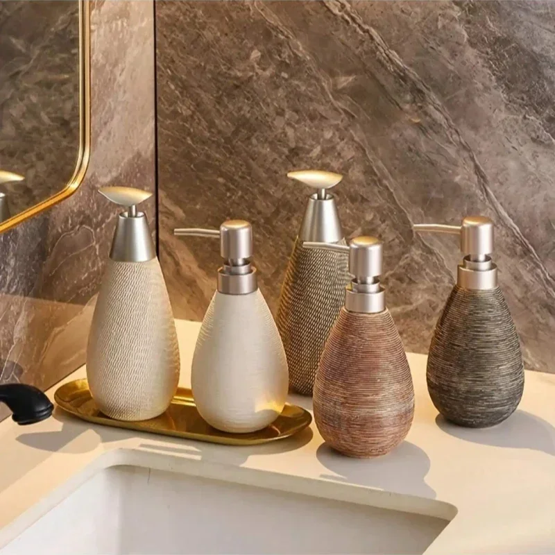 Creative Retro Style Push-Type Soap Dispenser with Pump Bathroom Hand Soap Bottle Ceramic Conical Pressing Empty Bottle 1PC