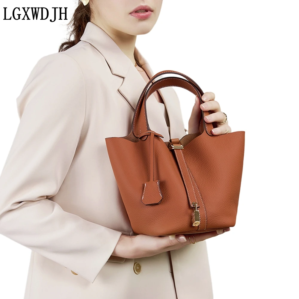 

Bag 2025 New Bucket Bag Vegetable Basket Women's Bag Leather Handbag Mommy Bag Bridal Wedding Bag Premium Sense Fashion lock bag
