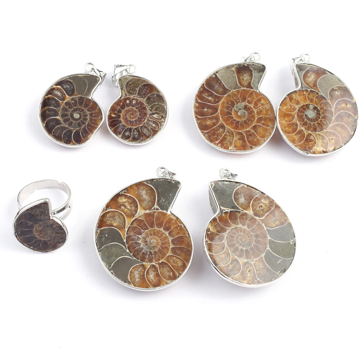 1PCS Vintage Natural Snail Shell Pendant Jewelry Making DIY Necklace Accessories Shell Ring Charm Gift For Woman Men