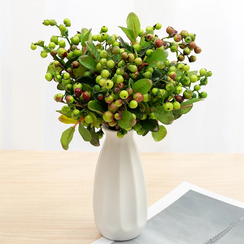 

5 Pcs Artificial Fake Berry Plant Home Christmas Table Fruit Green Plant Decoration Flowers Foam Berry DIY Flower Arrangement