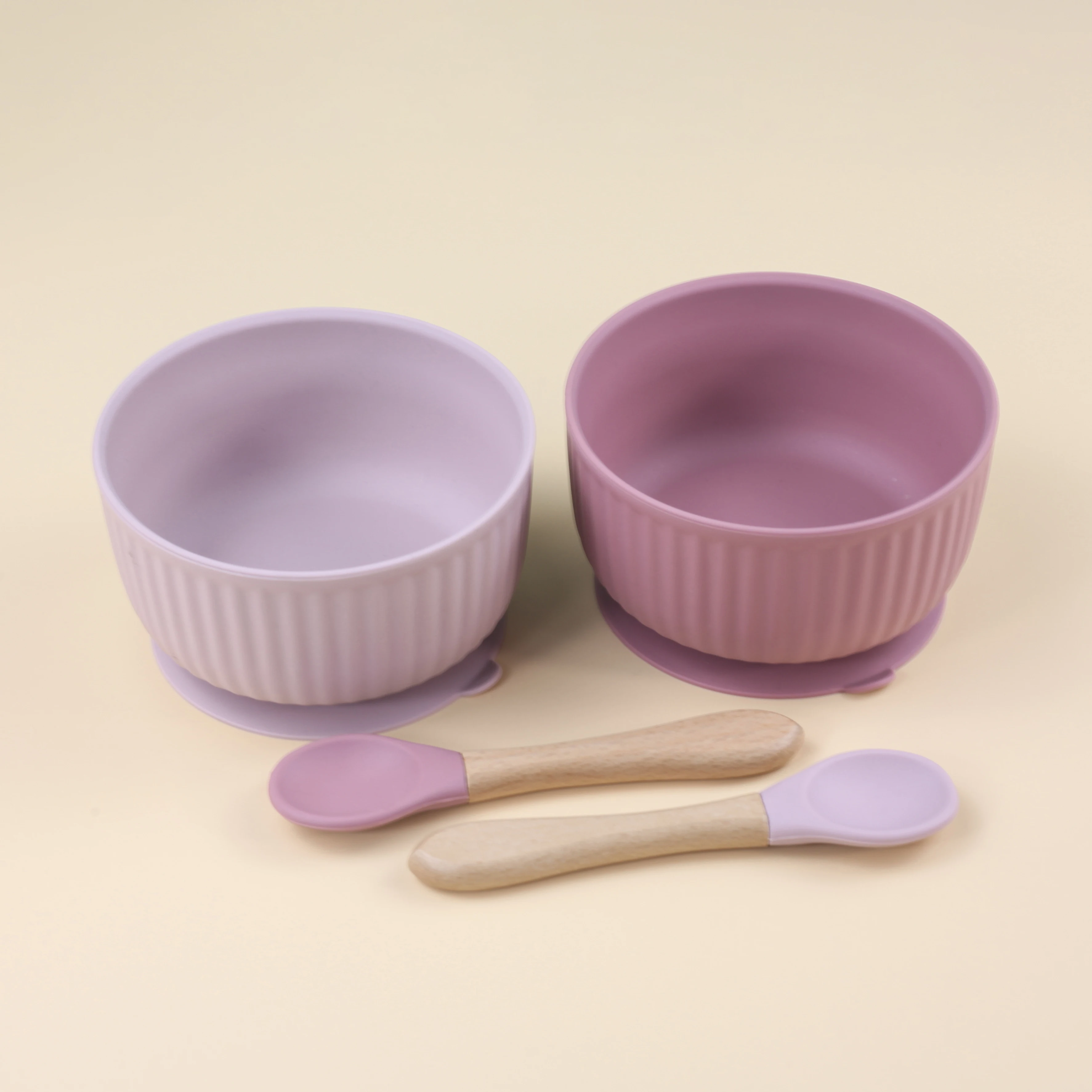 

Silicone Baby Feeding Set with Suction Bowl & Spoon - Microwave Safe, Self-Feeding Utensils for Babies and Toddlers, Perfect Gif