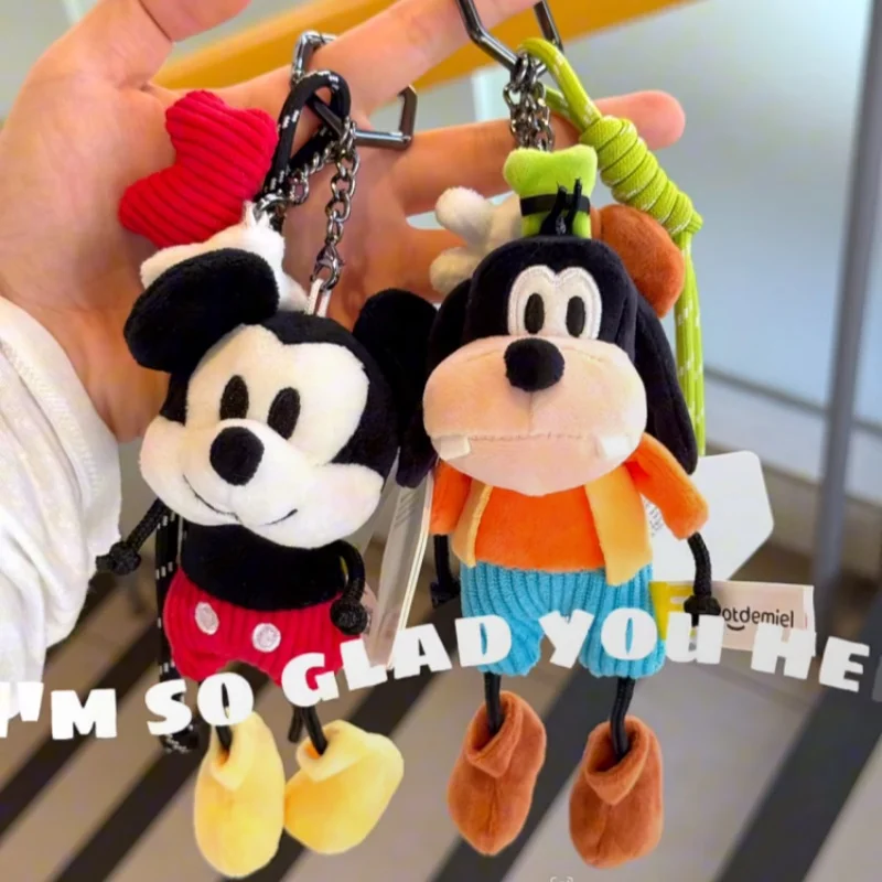 Oryginalne pluszowe breloczki Disneya Myszka Miki Goofy pluszowa zawieszka miękka dekoracja do torby zabawki z kreskówek urocza lalka prezent na urodziny Boże Narodzenie