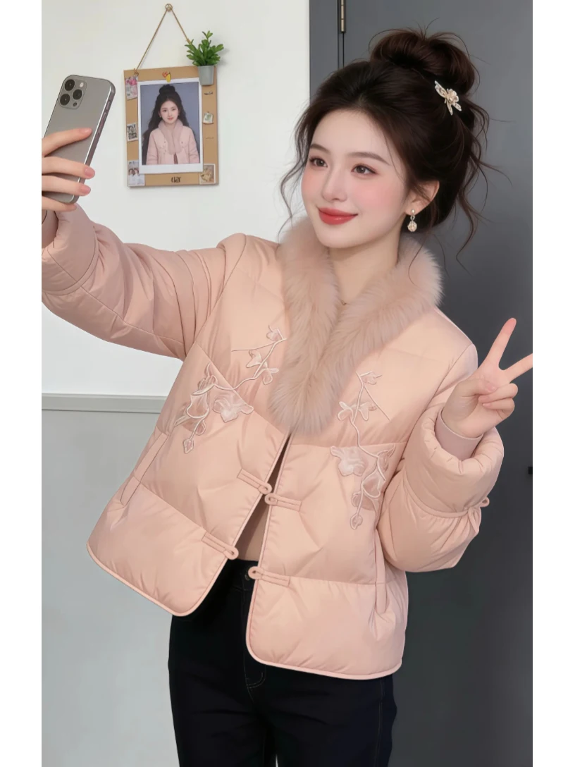 

Thickened Chinese Style Women's down Jacket with Fur Collar Embroidered Cotton Coat Warm Winter New Arrival Stylized Outerwear