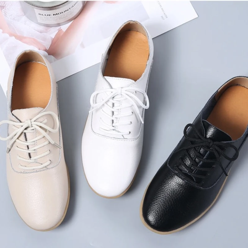 Women Hollow Casual Shoes Women Spring Autumn Slip-on Pump Single Flat Shoes Breathable Round Toe Ladies Fashion Casua Loafers