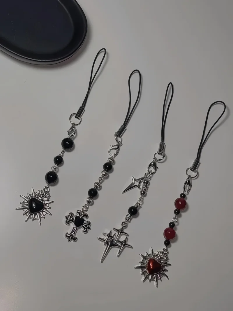 Beaded Keychain Y2K Phone Lanyard Goth Punk Style Flame Sacred Heart Backpack Pendant Gift for Classmates and Girlfriends