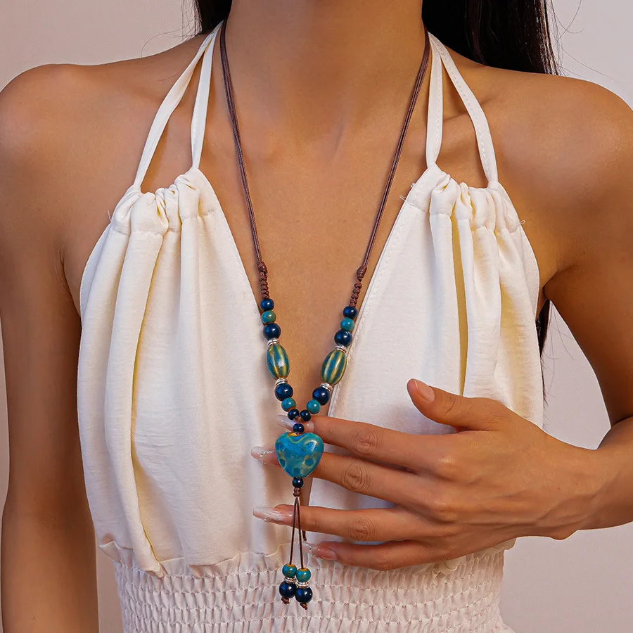 

Fashion Poster Vacation Style Ceramic Bead Heart-shaped Pendant Necklace, Personalized Women Beach Party Trendy Jewelry Gift