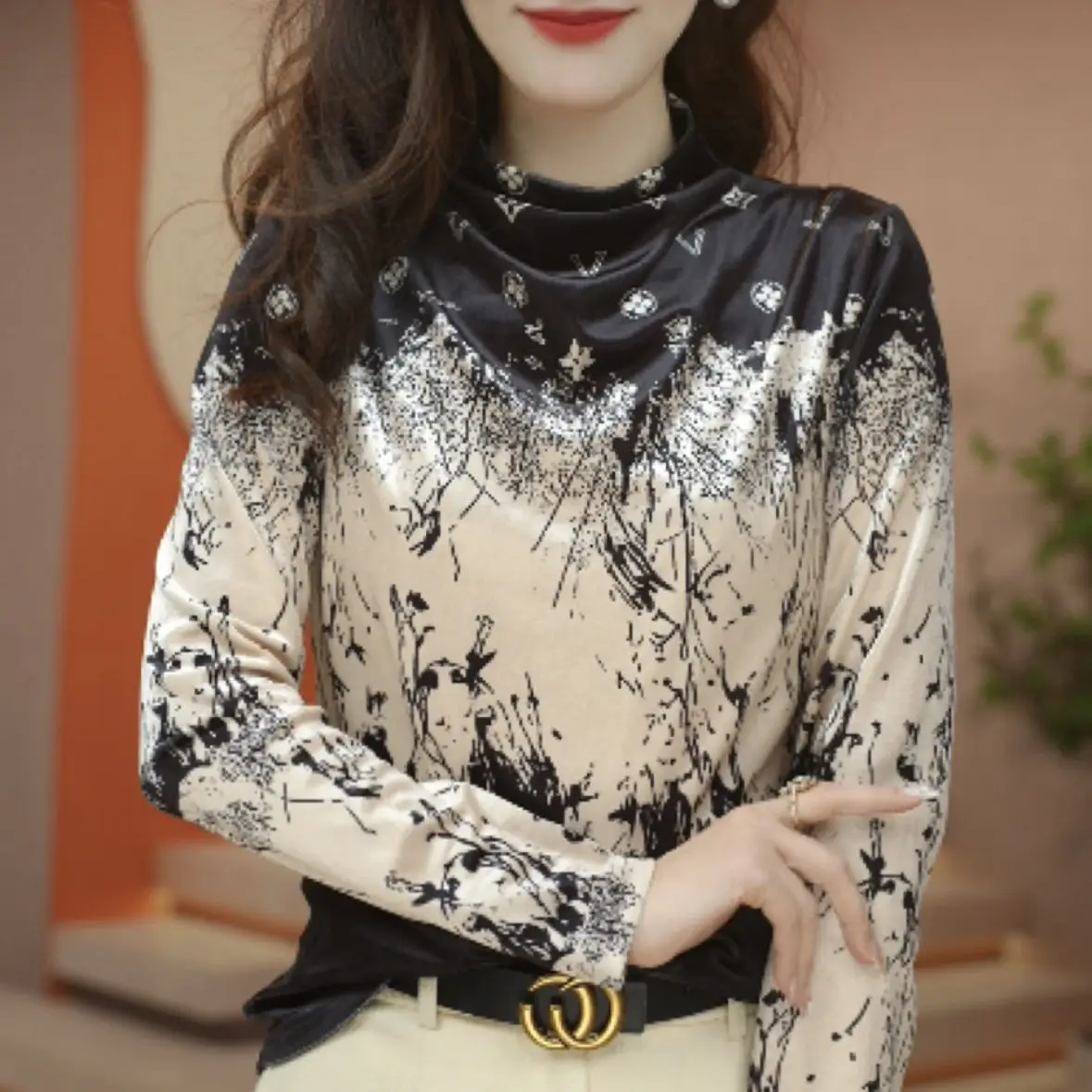 Spring Autumn New Velvet Flower Printed Women's Shirt High-end Versatile Slim Fit Pullover Casual Temperament Warm Top for Women