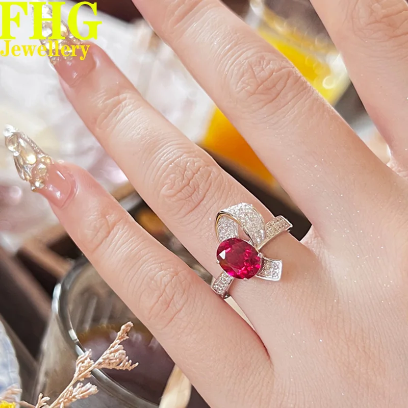 

Oval shape 2Carat 9K White Gold Women Wedding Party Engagement Ring DVVS1 Lab Ruby and Moissanite Diamond Ring Classic Trendy