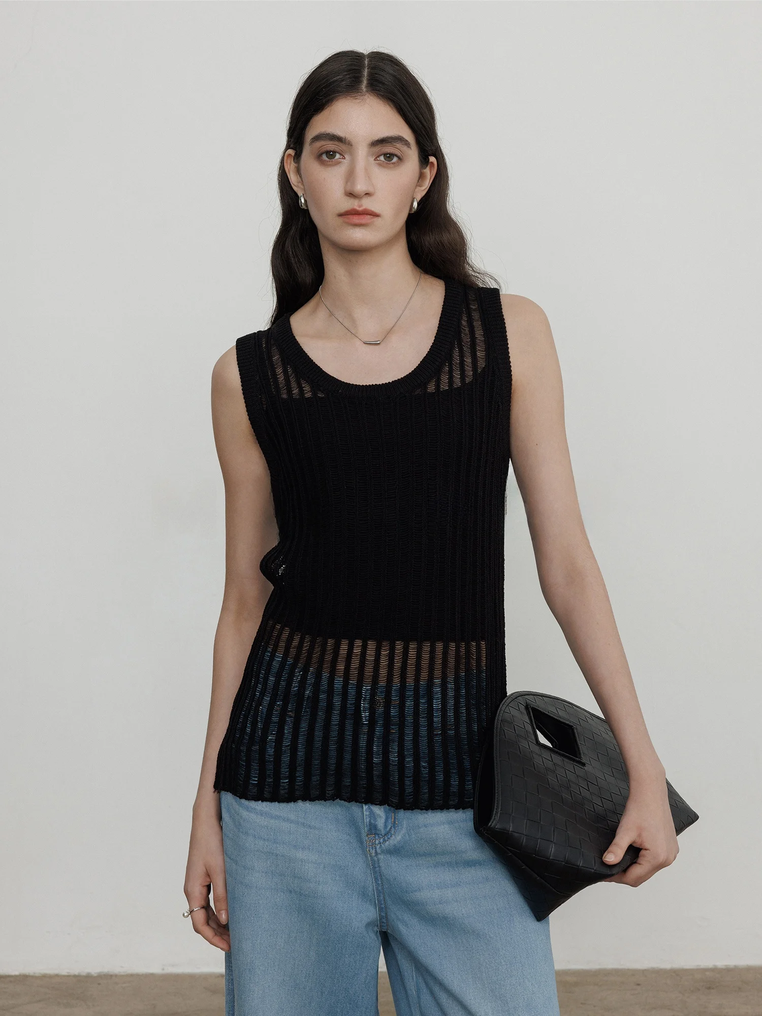 

Black U-Neck Knitted Linen Vest Women Summer Sleeveless Hollow out Design Sensation Casual Wear H-Shape Top Inner Wear