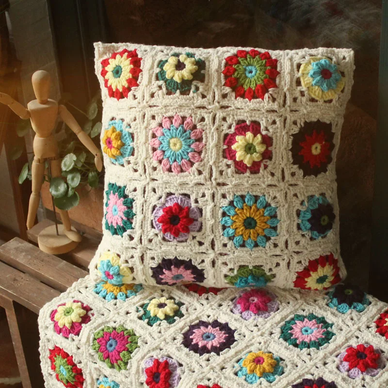 40x40CM Hanmade European-style Pastoral Wool Pure Hand-crocheted 3D Flower Pillow Cushion Handmade Vintage Flowers Pillowcase