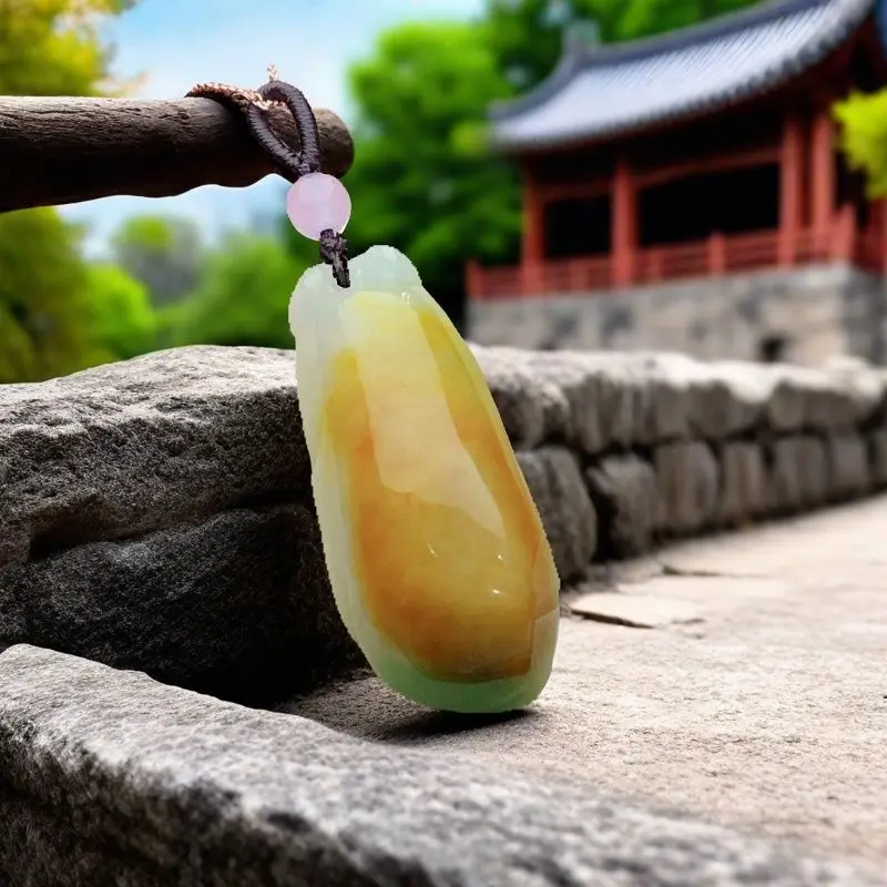 

Jade glutinous seed yellow jade melon pendant new Internet celebrity same style lucky hand-carved warm and delicate