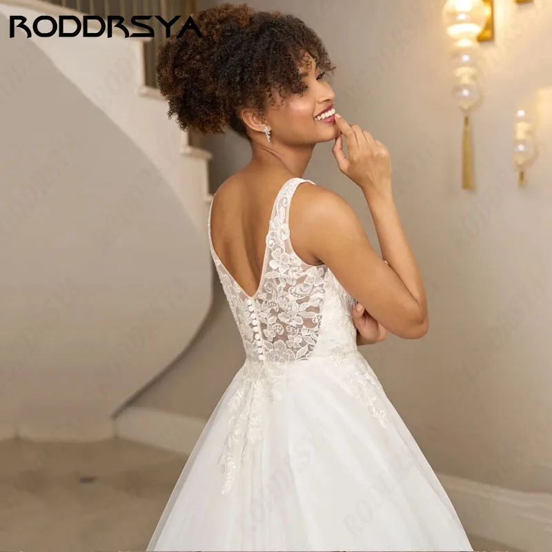 RODDRSYA ivoor trouwjurken voor vrouw Elegante mouwloze tule bruidsjurk illusie kant backless vestidos de novias 2024 Ivoor Bruidsjurk 2024 Bruid Elegante Mouwloos Tule Bruidsjurk Illusion Lace Backless vestidos de nov