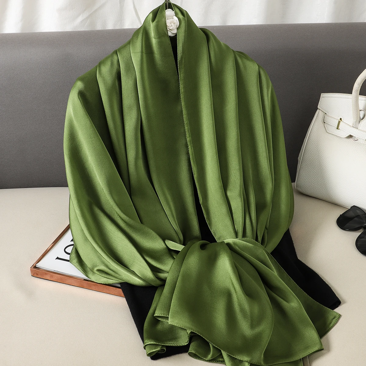 Luxuriöser Seidenschal mit Farbverlauf für Damen, Marken-Schals und -Tücher, Bandana, Kopftuch, Modischer Hijab, Hochzeits-Poncho 2026 – Detail 21